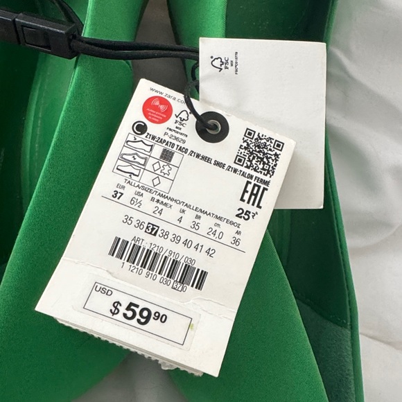 NWT Zara Women's Vibrant Green pointed Toe Heels - Picture 3 of 5